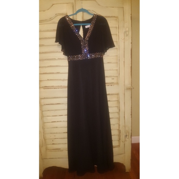 CALVIN KLEIN EMPIRE WAIST GOWN 🆕 - Picture 1 of 7